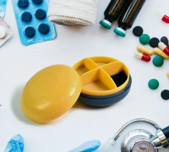 Portable Round Shape 4 Compartments Pill Box (1 Pc / With Color Box)