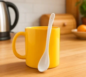 Elegant Plastic Mug with Matching Spoon