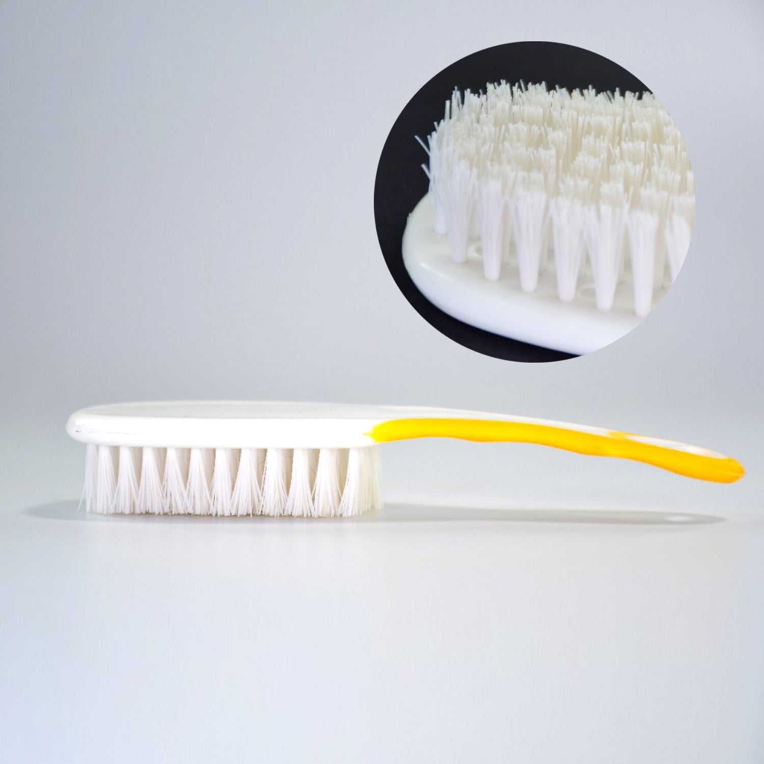 Handle Grip Nail Brush for Cleaning Toes & Nails (Scrub, Unisex) - Detailed Feature View 6