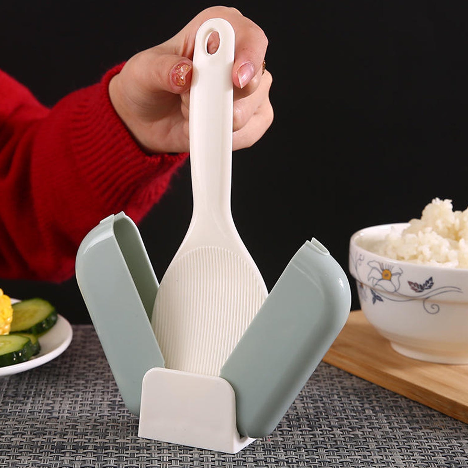 Automatic Open & Close Kitchen Rice Spoon Holder with Dust Cover - Detailed Feature View 3
