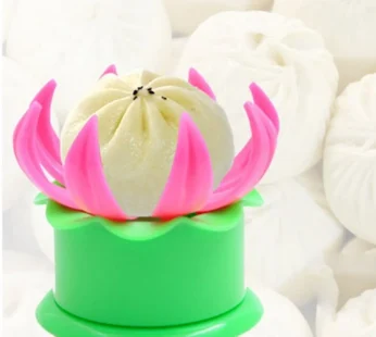 Momos Maker Plastic Mold with Filling Spoon Steamed Bun Dumpling Maker Cooking Tool