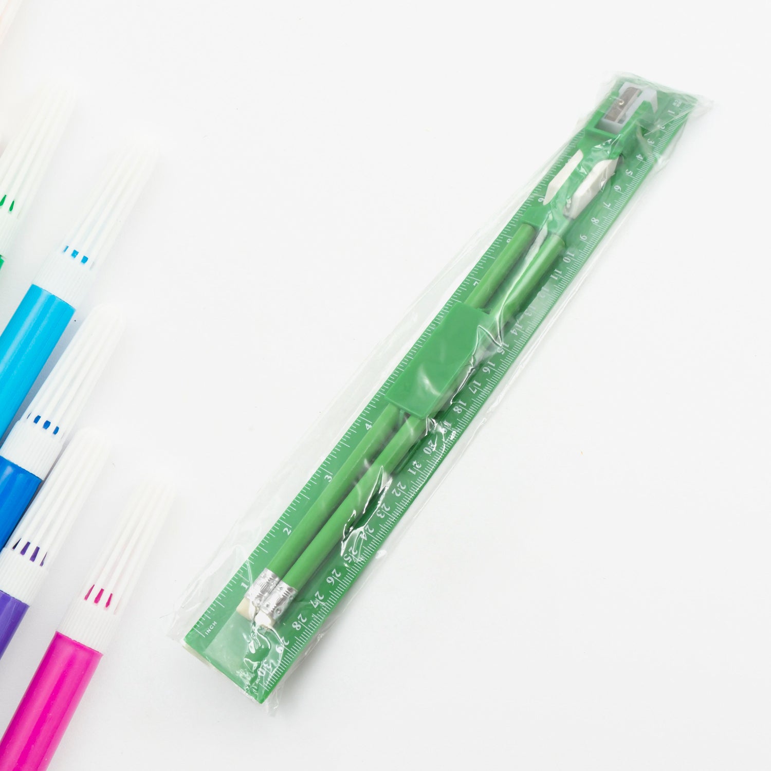 5-Piece School Supply Set: Essential School & Office Supplies - Detailed Feature View 9
