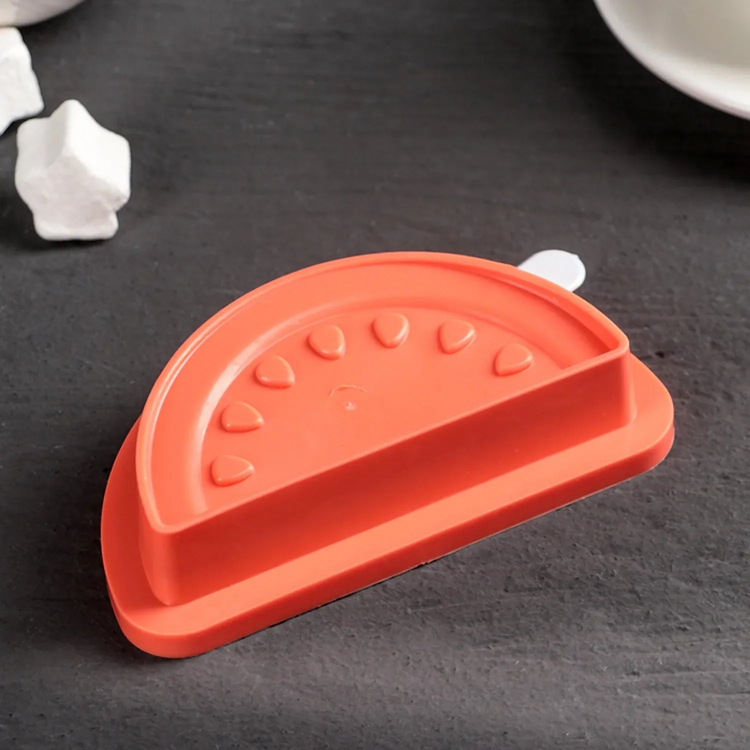 Silicone Ice Cream and Ice Moulds, DIY Kitchen Tool for Ice Treats - Detailed Feature View 7