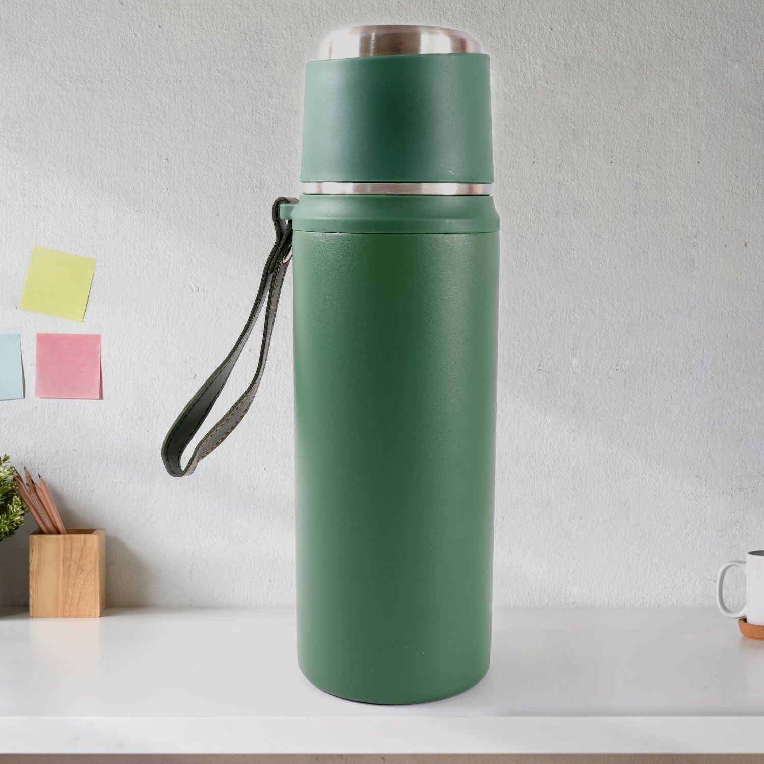 Premium SUS 304 Stainless Steel Vacuum Insulated Bottle – 800ml Approx - Buy Online at Alikart