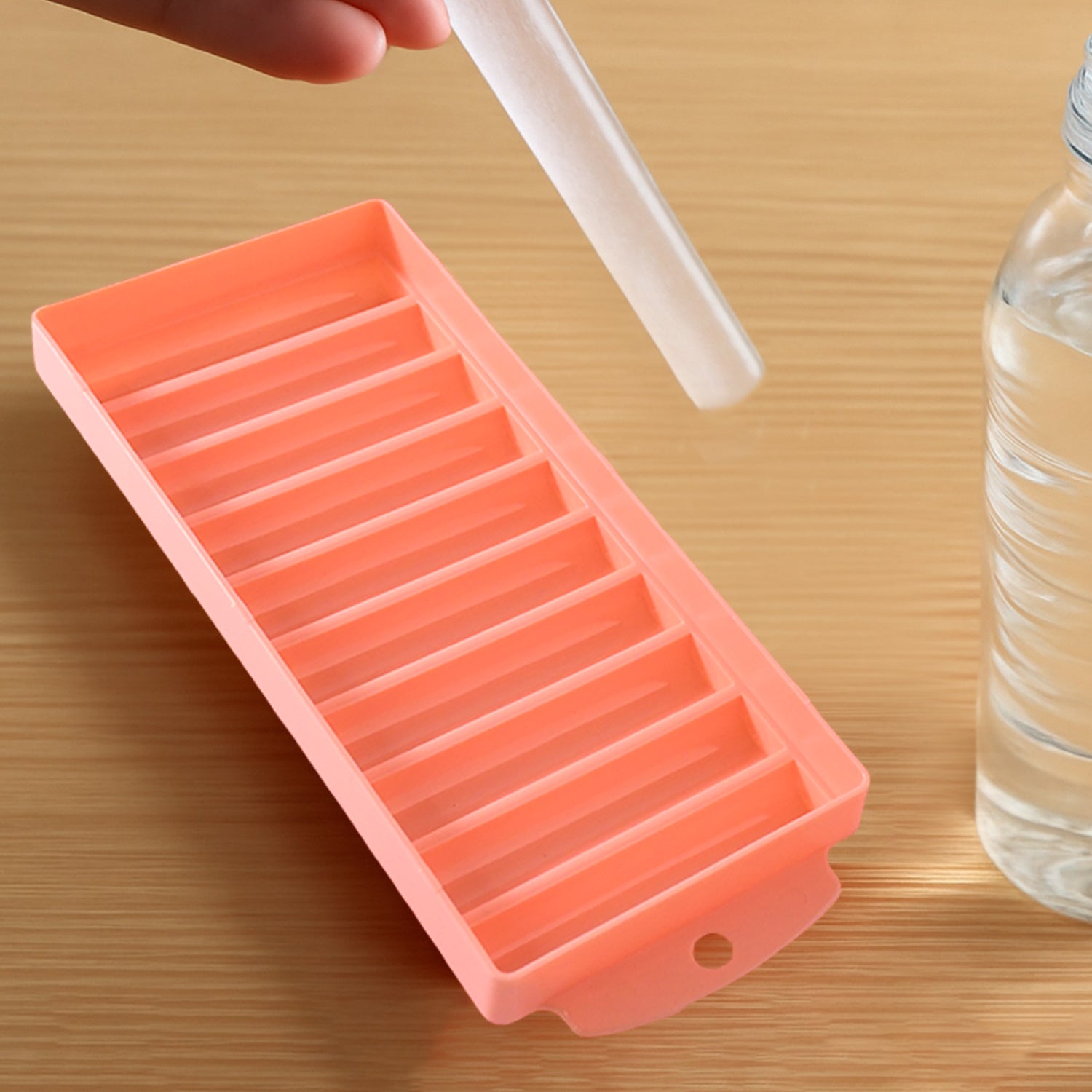 Compact Plastic Ice Stick Tray (1 Pc) - Detailed Feature View 3