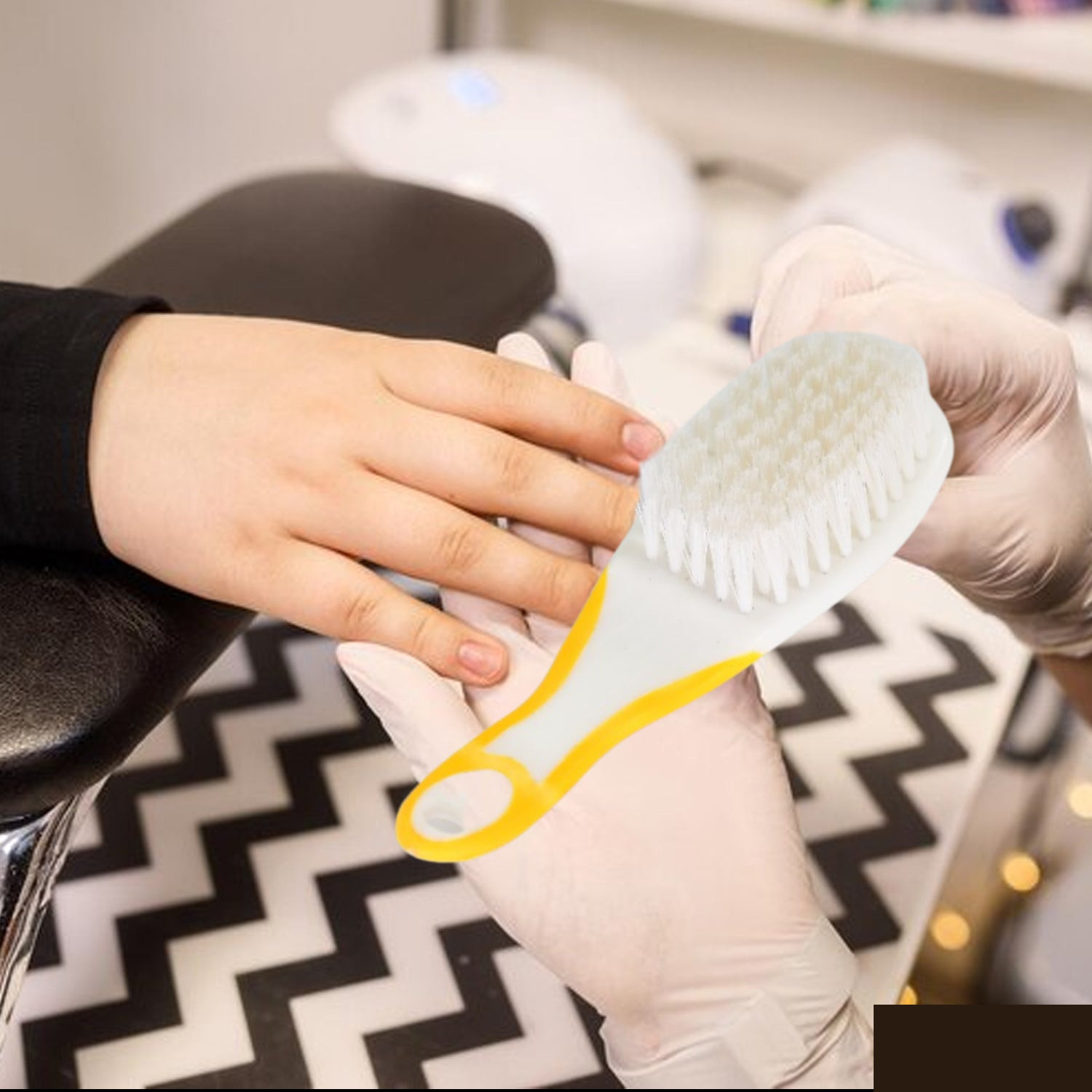 Handle Grip Nail Brush for Cleaning Toes & Nails (Scrub, Unisex) - Detailed Feature View 5