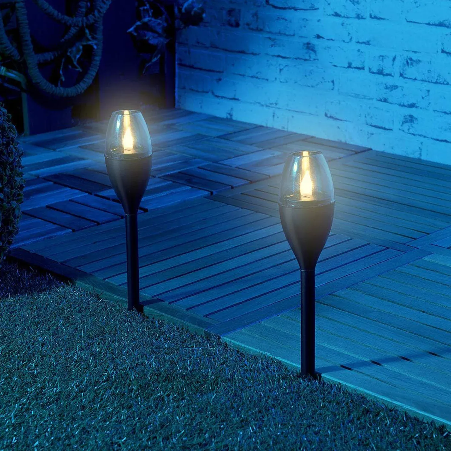 Premium Solar-Powered Outdoor Pathway Garden Light (1 Pc) - Buy Online at Alikart