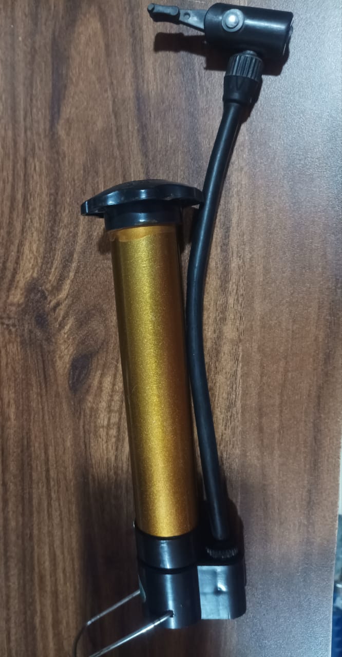 Hand Air Ball Pump – Portable Metal Inflator for Basketball, Soccer & More - Detailed Feature View 6