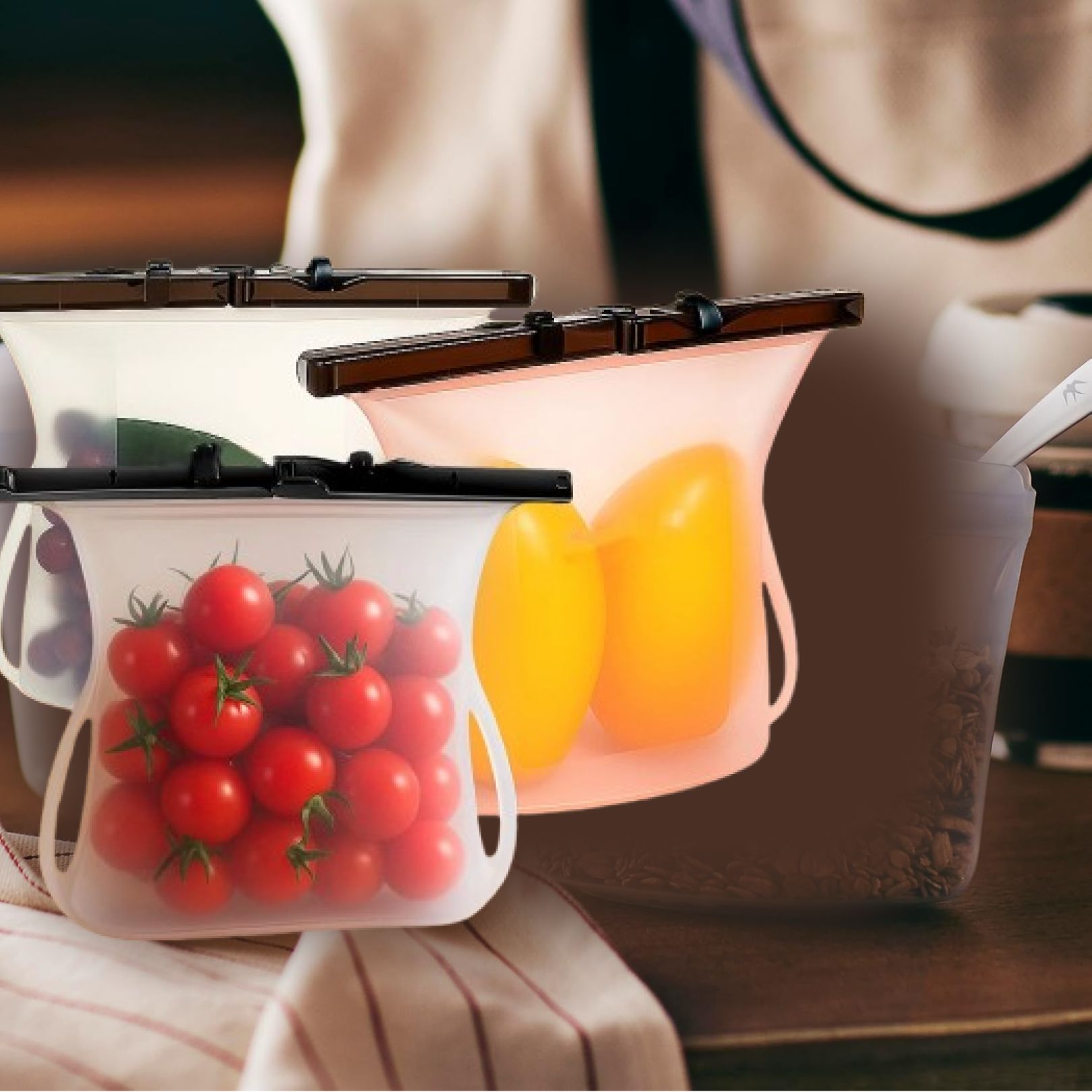 Silicone Food Storage Bags - Set of 3 Keepers for Fruits, Vegetables, Snacks - Detailed Feature View 7