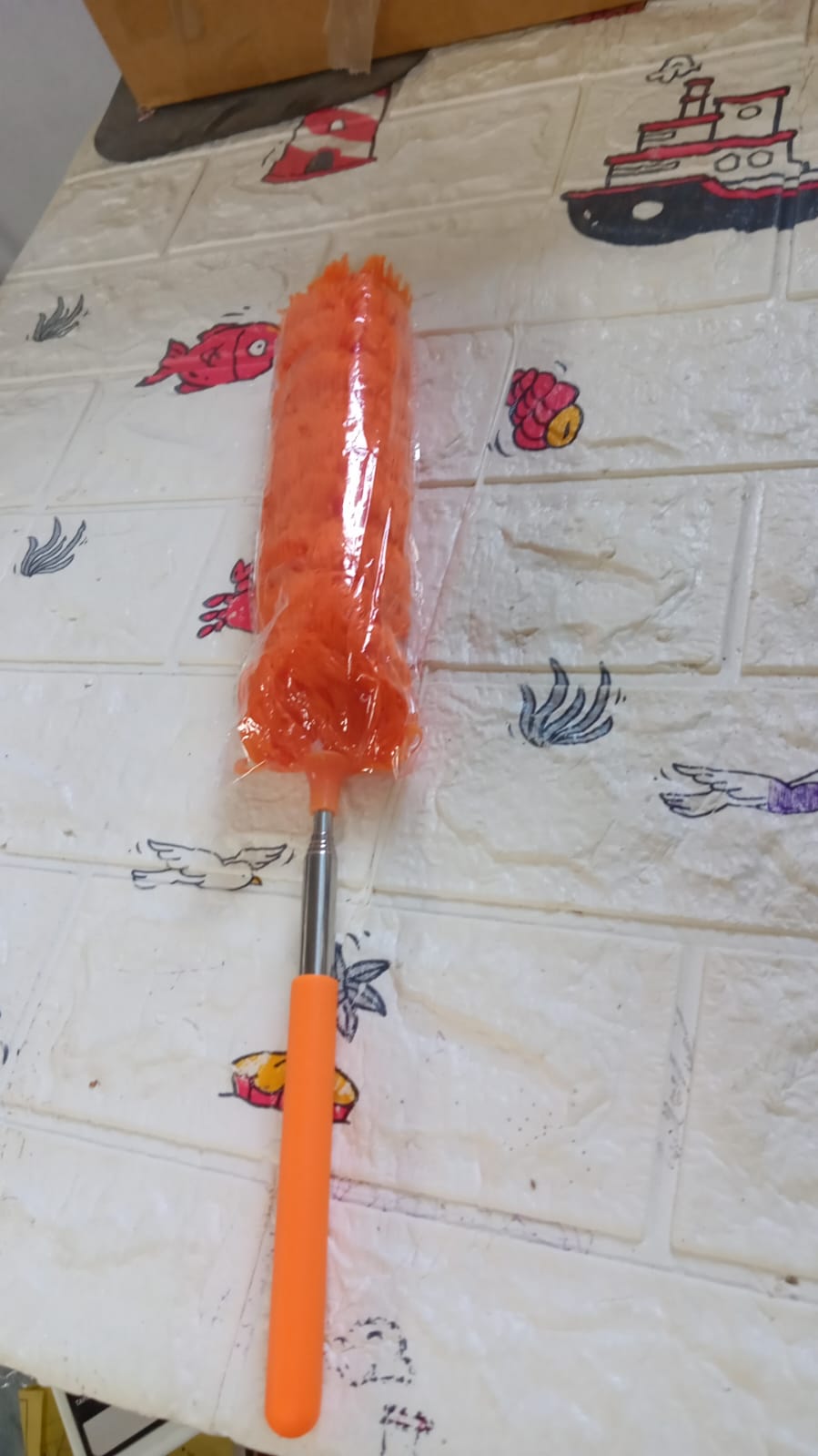 Adjustable Extendable Microfiber Duster – Washable Cleaning Tool - Detailed Feature View 5
