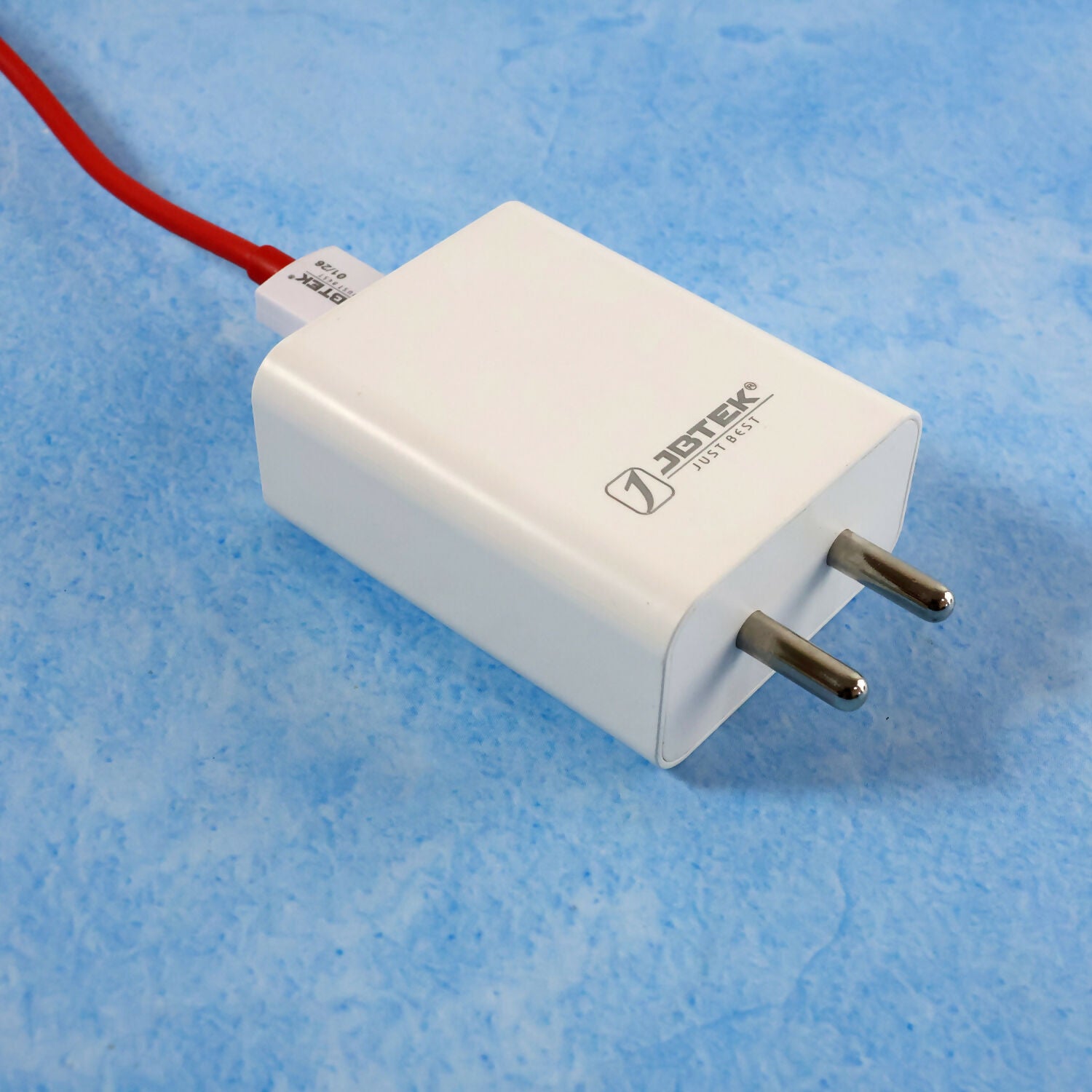 USB Fast 66W Charging Adapter with USB Output for Smartphones and Devices - Detailed Feature View 5
