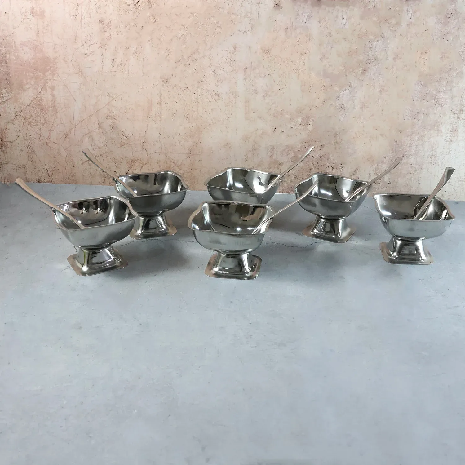 Premium Stainless Steel Ice Cream Cup With 6 Spoon Set (6 Pc Set) - Detailed Feature View 5
