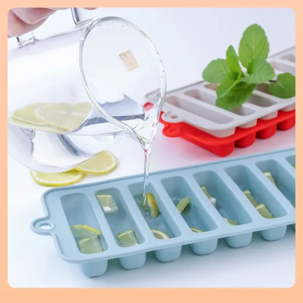 Silicone Ice Stick Tray – 10 Grid Ice Cube Mold for Bottled Drinks, Water Bottles & Cocktails (Random color-Pack of 1)