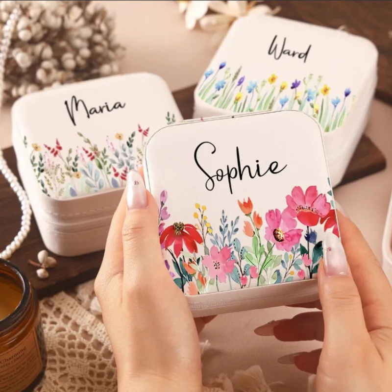 Customized Name & Flower Design Jewelry Box – Travel Jewelry Organizer for Bridesmaids & Gifts for Her - Detailed Feature View 4