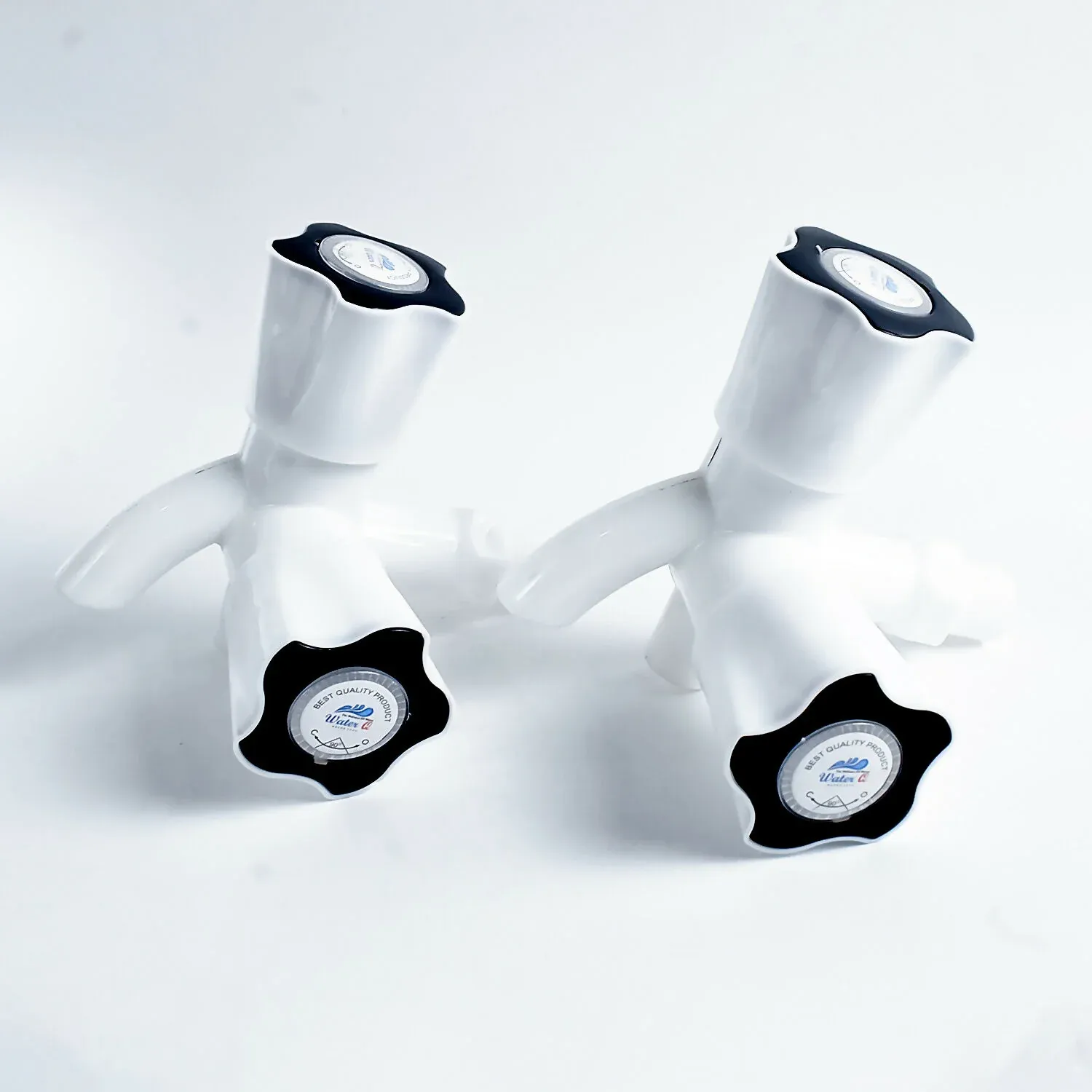 Set of 2 Premium Plastic Bib Cock Water Taps - Detailed Feature View 4