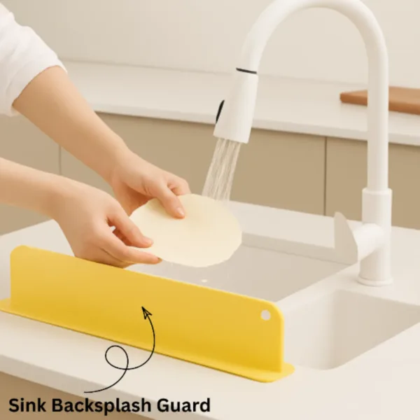 35 cm Kitchen Island Sink Backsplash Guard – Lightweight Silicone Water Baffle for Sink & Bathroom, Household Protective Splash Guard (Random