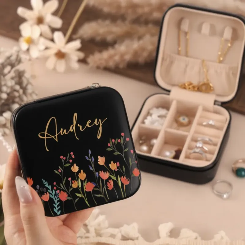 Customized Name & Flower Design Jewelry Box – Travel Jewelry Organizer for Bridesmaids & Gifts for Her - Detailed Feature View 6