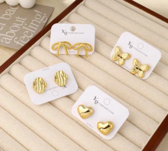 Gold Stud Earring – 1 Pc Stylish Minimalist Jewelry for Women (Random Pattern)