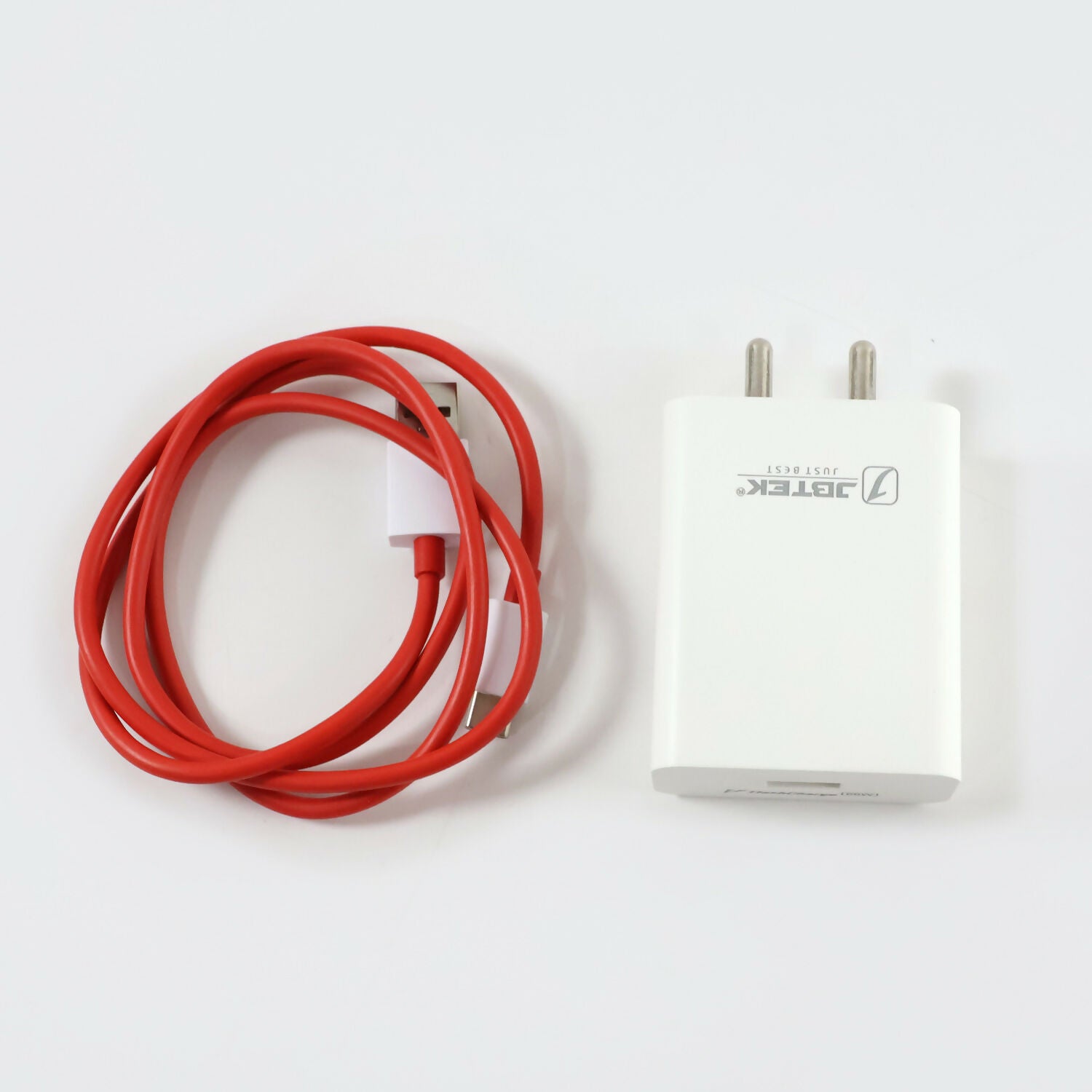 USB Fast 66W Charging Adapter with USB Output for Smartphones and Devices - Detailed Feature View 4