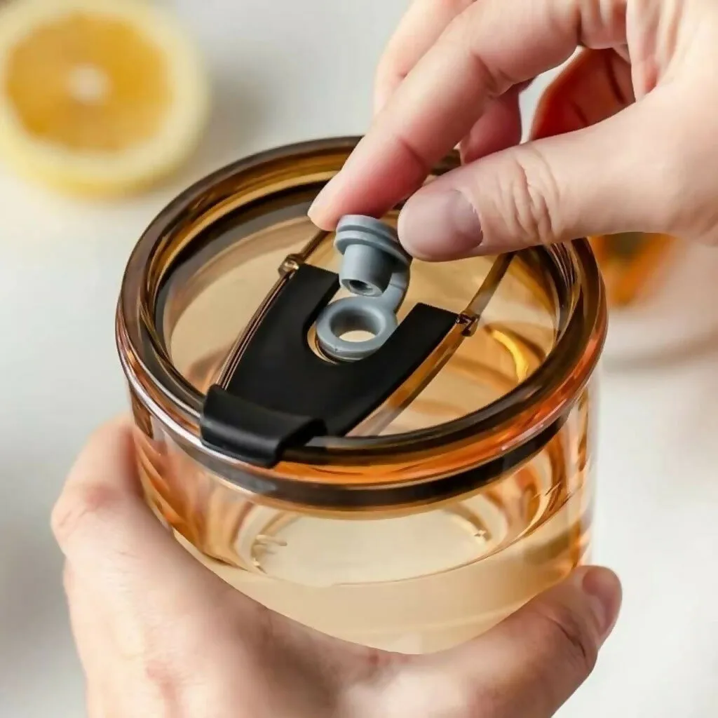 Glass Tumbler with Straw and Lid Portable Juice Coffee Cup - Detailed Feature View 3