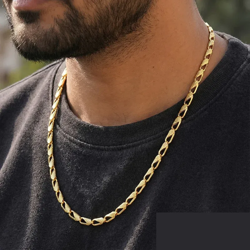 Classic Gold Finish Designer Chain for Men – Daily Wear - Detailed Feature View 3
