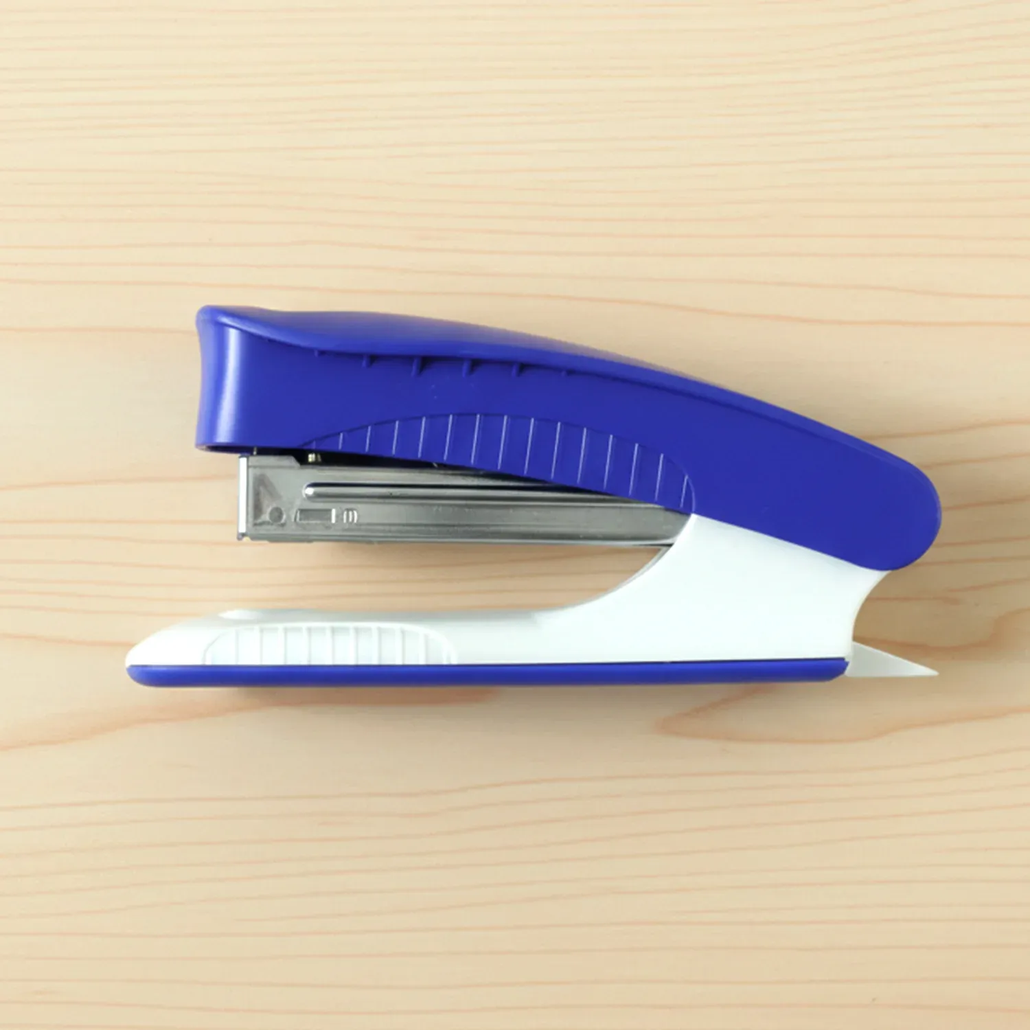 Kangaro Trendy 10 Manual Stapler (1 Pc) - Detailed Feature View 7