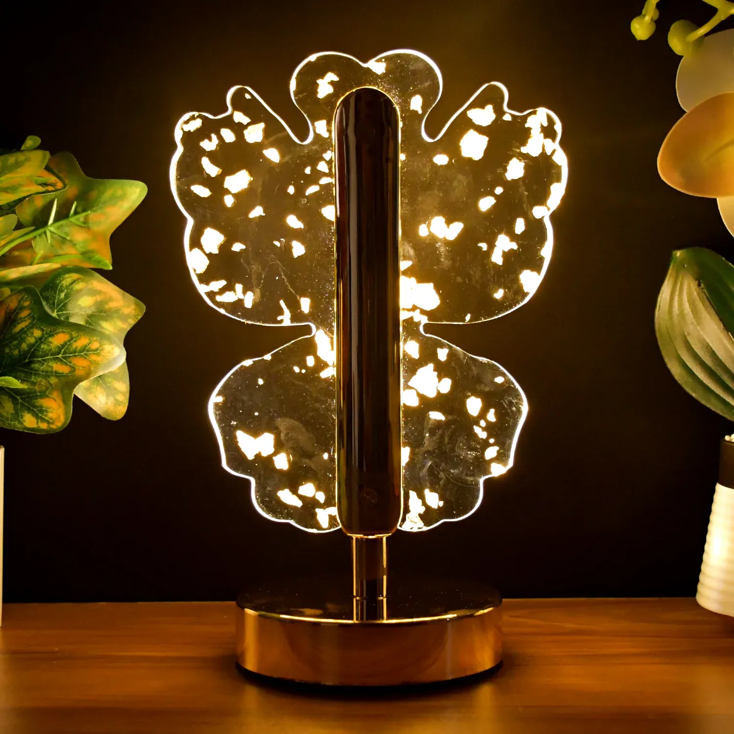 Luxury Golden Crystal LED Table Lamp (1 Pc) - Detailed Feature View 5