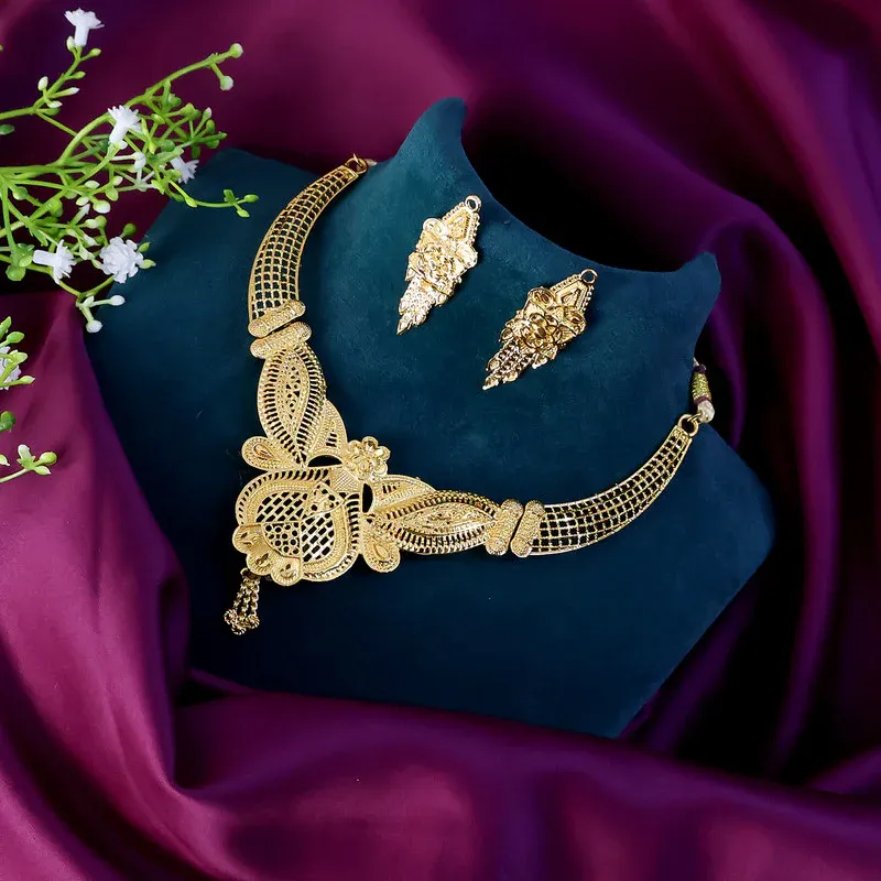 Meshwork Choker Necklace Set – Handcrafted Design for Festive & Bridal Looks - Detailed Feature View 2