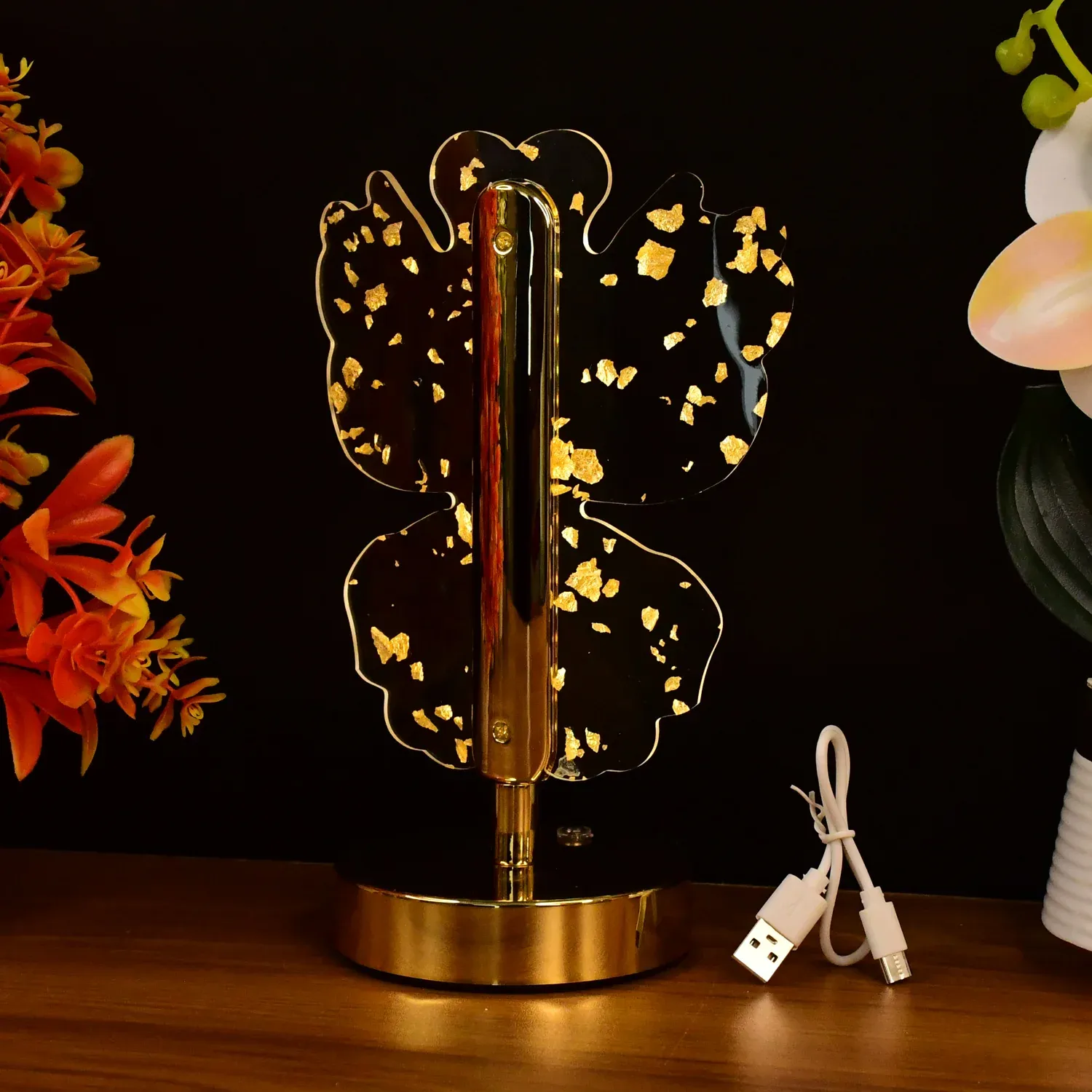 Luxury Golden Crystal LED Table Lamp (1 Pc) - Detailed Feature View 6