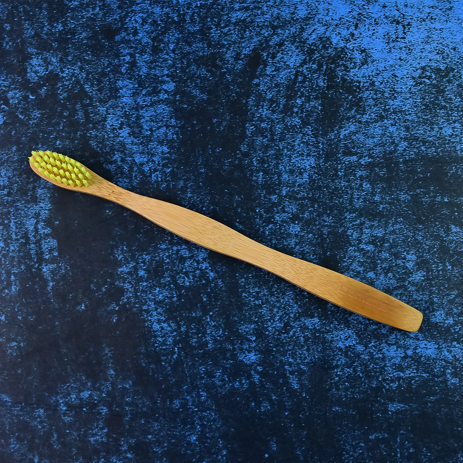 Bamboo Toothbrush – Eco-Friendly Medium Bristles for Gentle Cleaning - Detailed Feature View 3