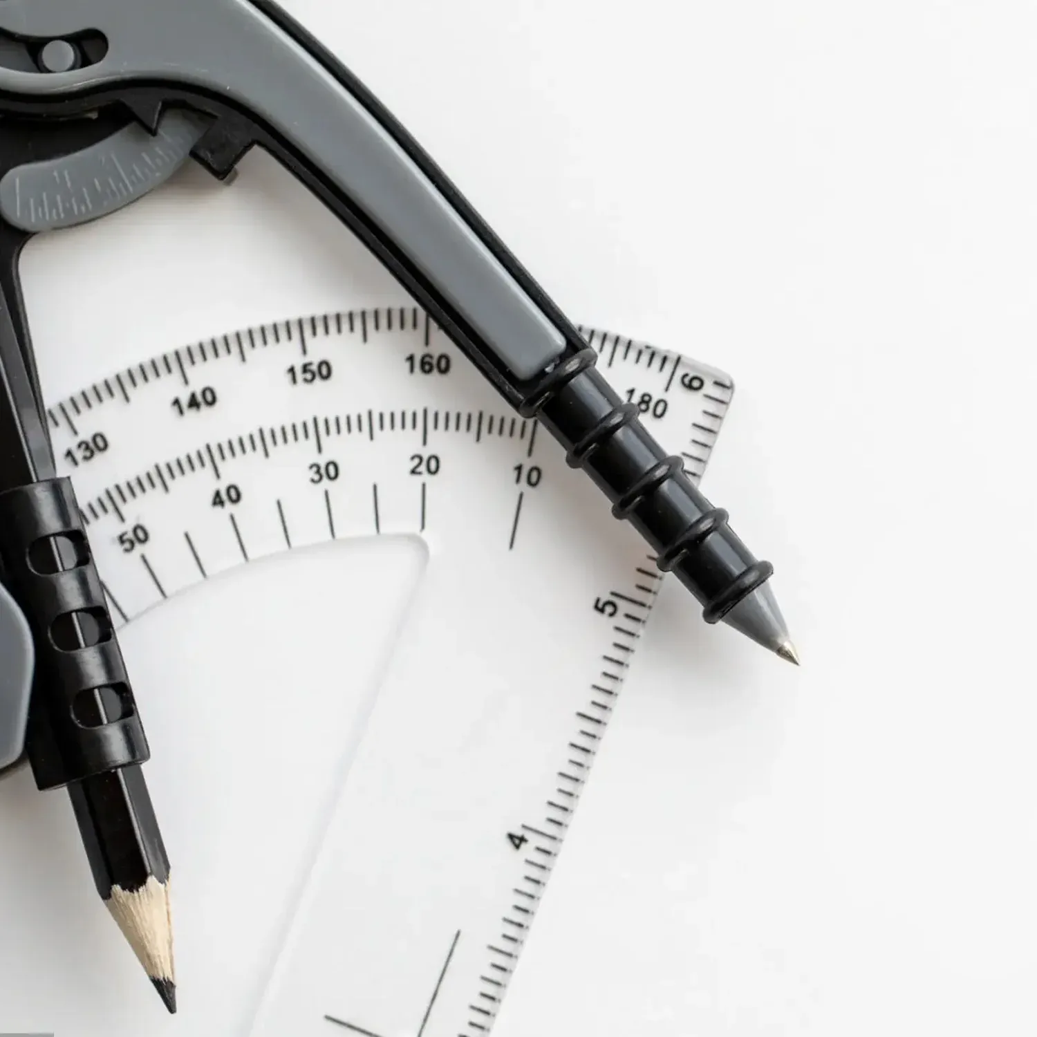 2-Piece Geometry Protractor Set with Lock and Transparent Protractor - Detailed Feature View 3