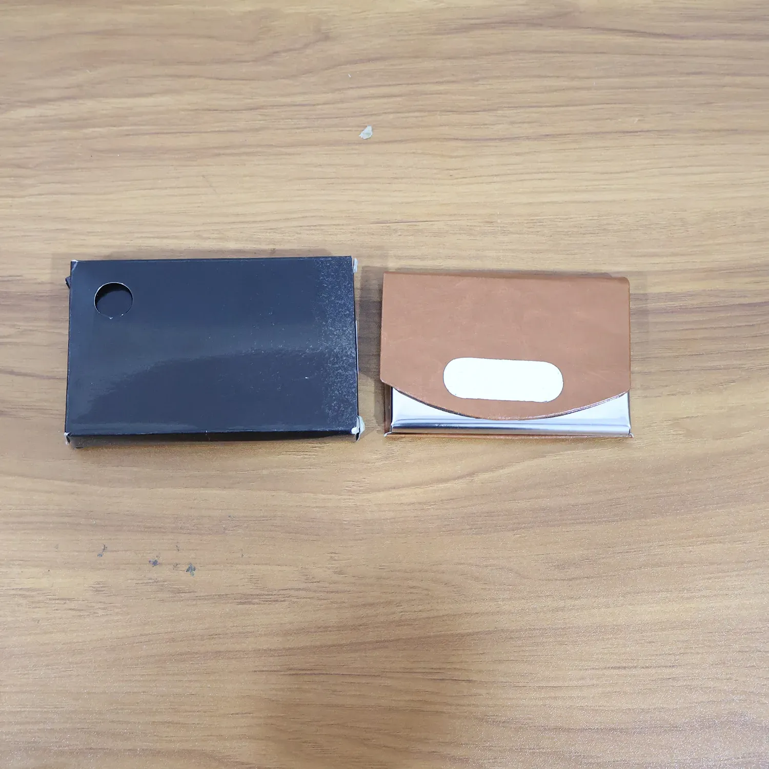 Premium Leather & Stainless Steel Business Card Holder - Detailed Feature View 7