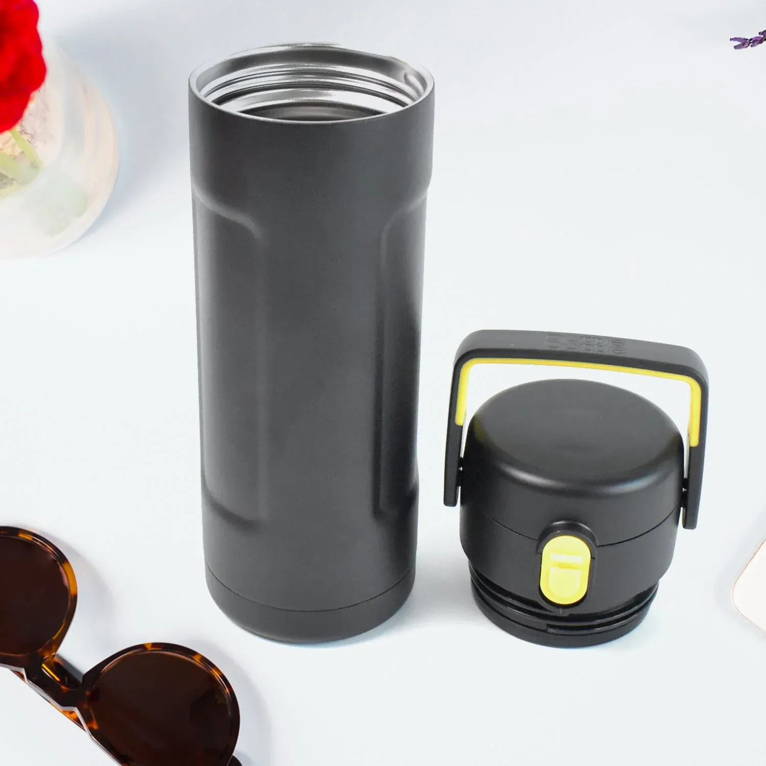 Insulated Water Bottle – Vacuum Sealed Leak-Proof Design - Detailed Feature View 2