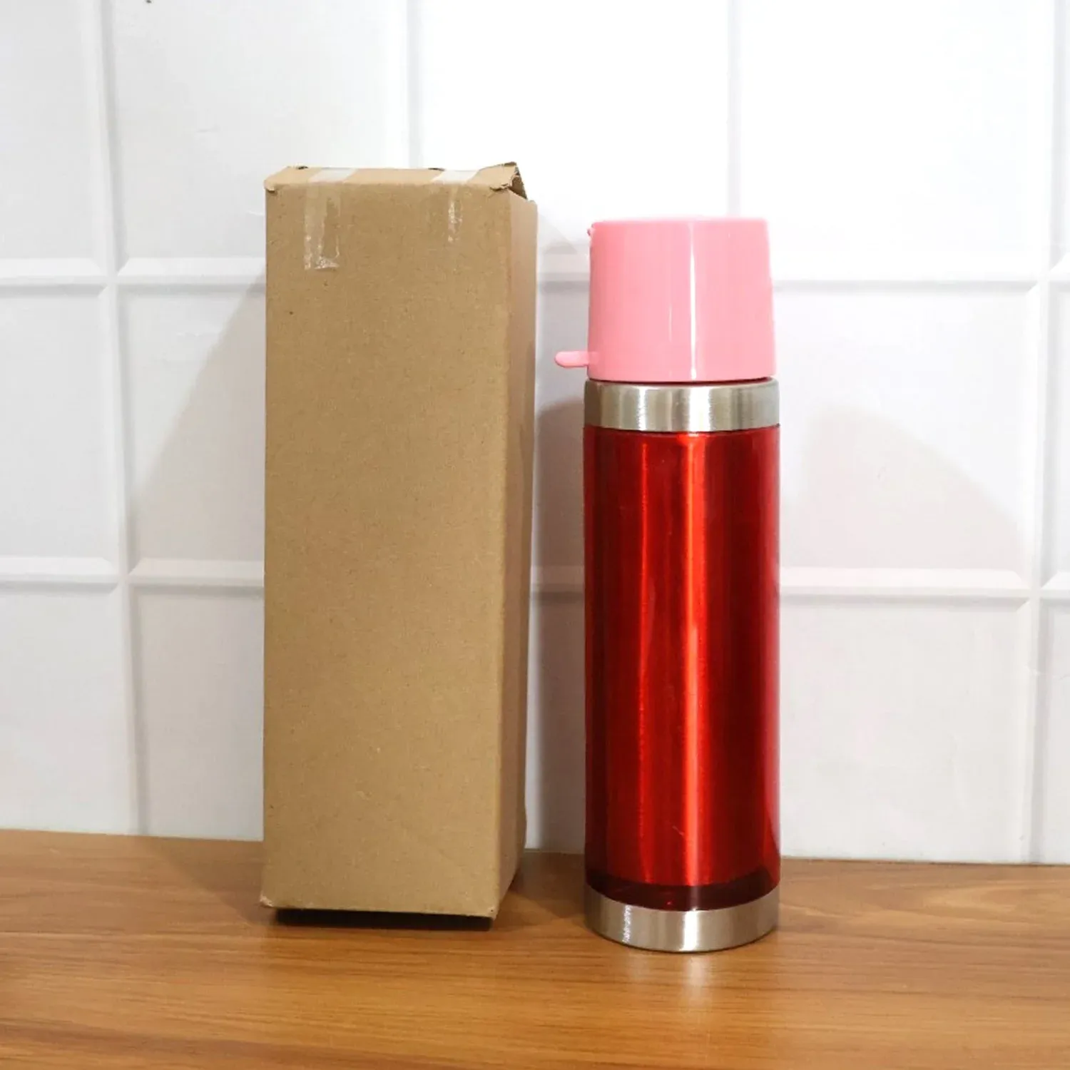 Insulated Travel Mug – Handle Lid & Stainless Steel Base 500ml - Detailed Feature View 7