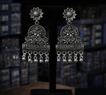 Traditional Elegant Silver Oxidised Jhumka Earrings for Women