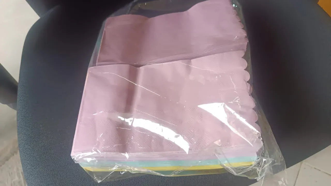 200 Pcs Multi-Color Oil-Absorbing Baking Paper Sheets - Detailed Feature View 6