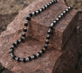 Karungali Black Matte Beaded Necklace with Silver Floral Links