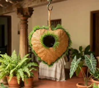 Heart-Shaped Natural Coir Hanging Bird House for Garden & Balcony