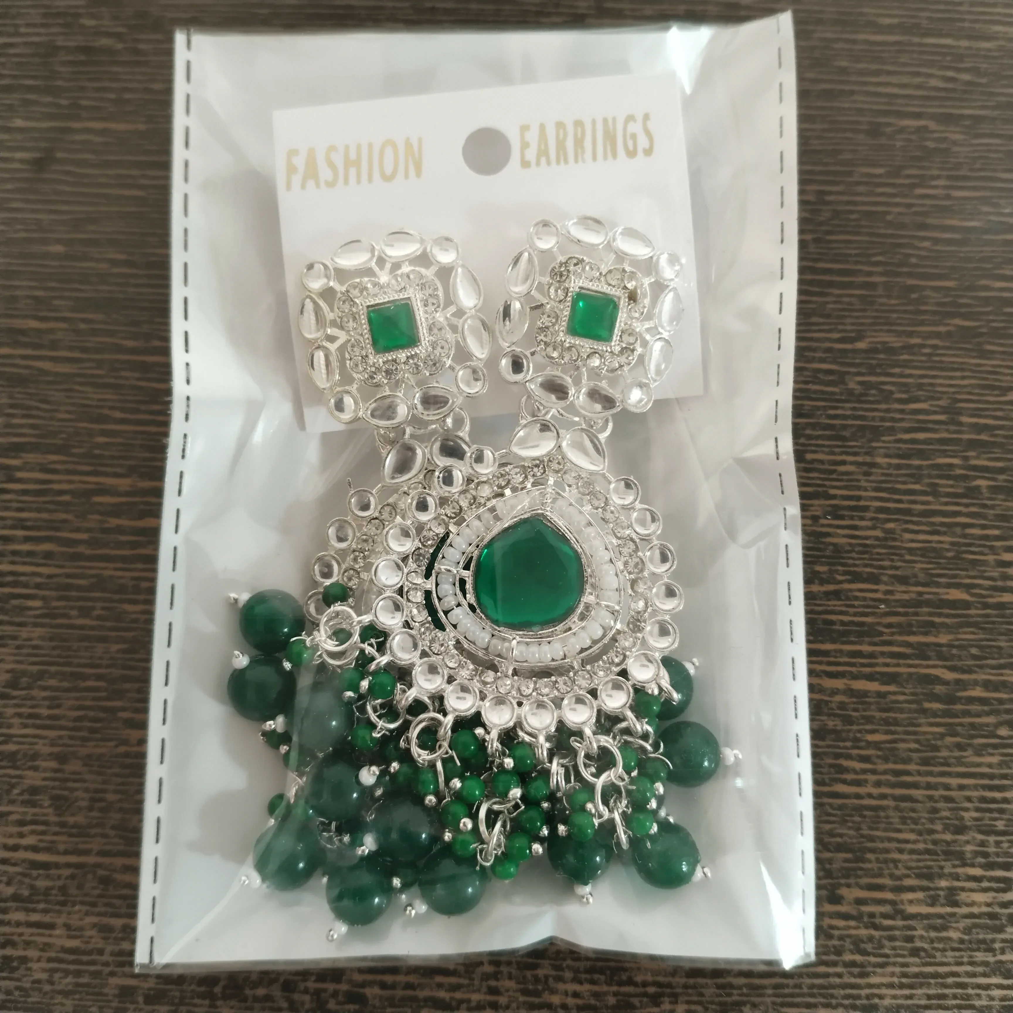 Emerald Green Kundan & Pearl Chandbali Earrings – Silver-Toned Festive Jhumkas - Detailed Feature View 3