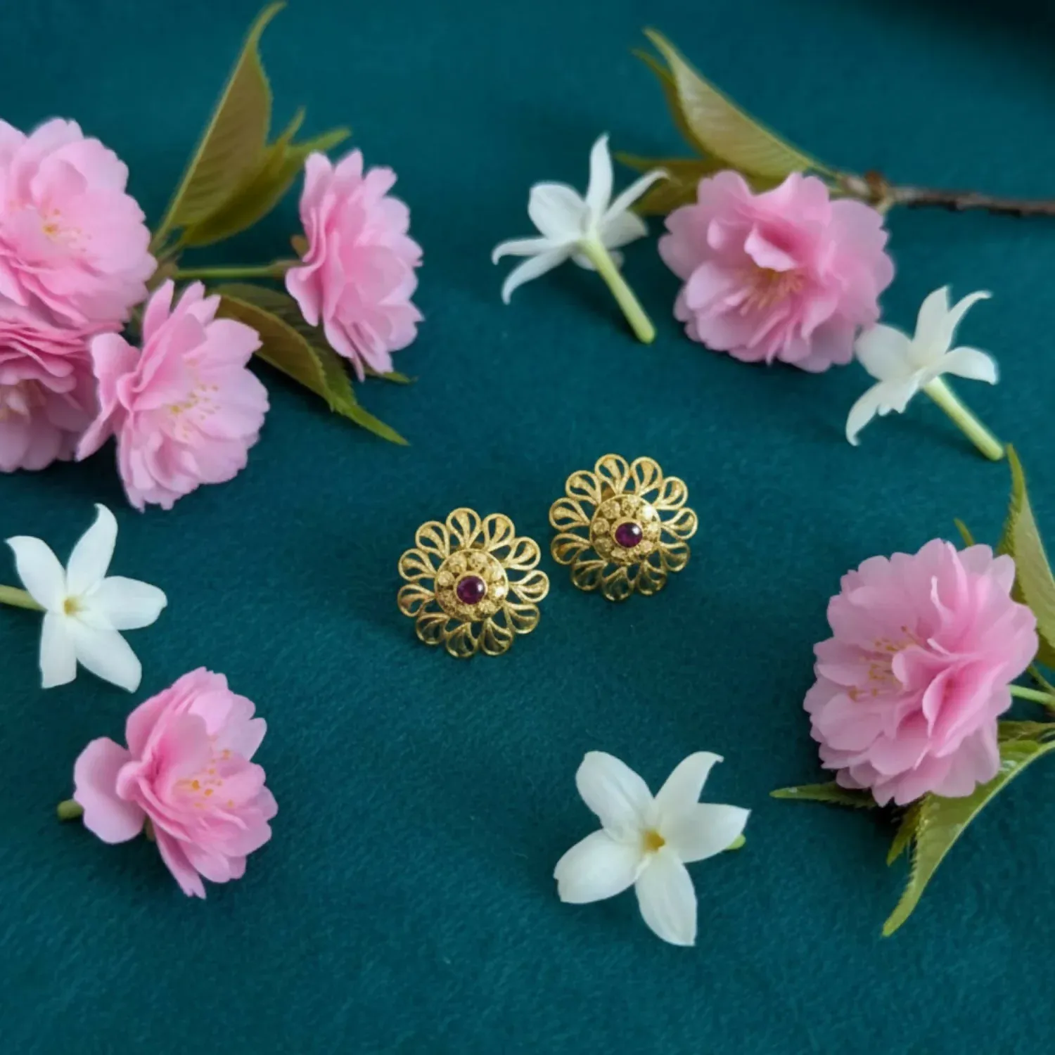 Premium Stylish Gold Finish Traditional Jhumka | Festive Wear Earrings - Buy Online at Alikart