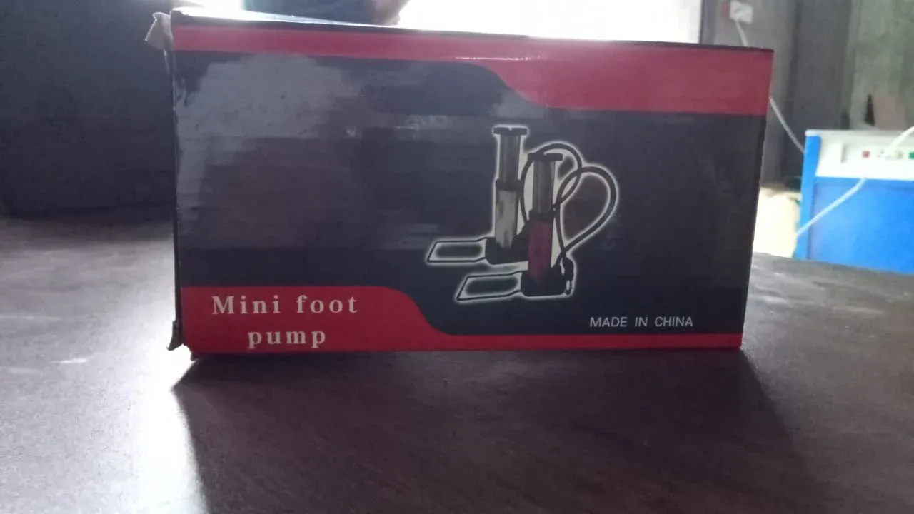Portable Mini Foot Pump for Bicycle, Bike & Car - Up to 120 PSI - Detailed Feature View 4