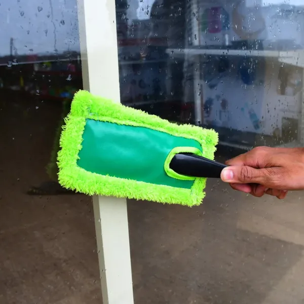 Car Cleaning Microfiber Duster – Large, Scratch-Free Telescopic | Velvet Wipe