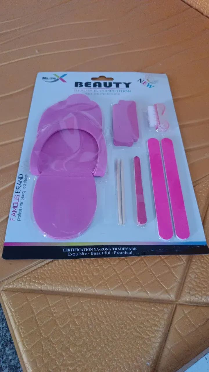 Pedicure Foot Care Kit – 9-Piece Professional Set | Velvet Wellness - Detailed Feature View 6