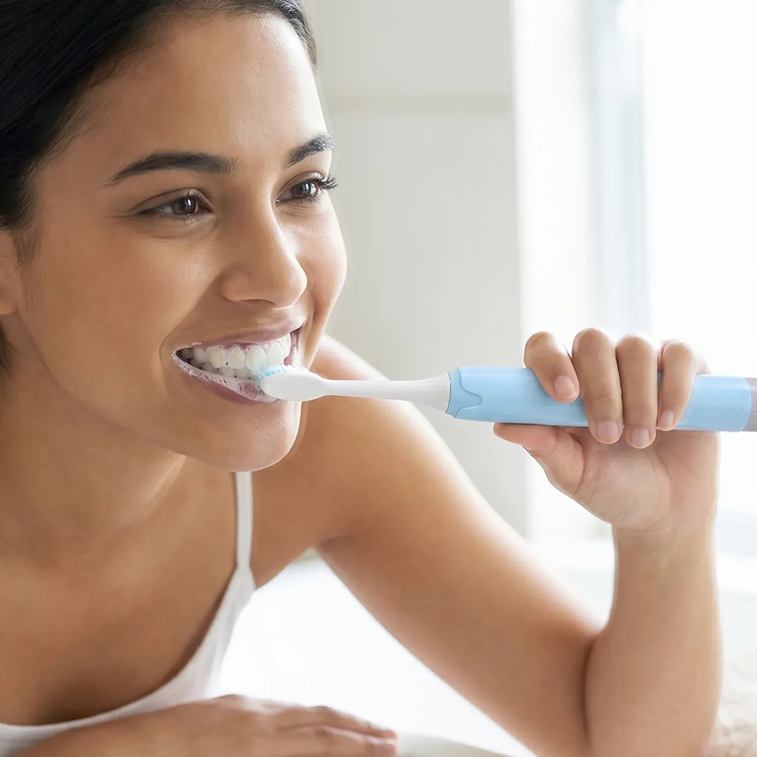 Electric Sonic Toothbrush with Extra Head & 2 AA Batteries - Detailed Feature View 3