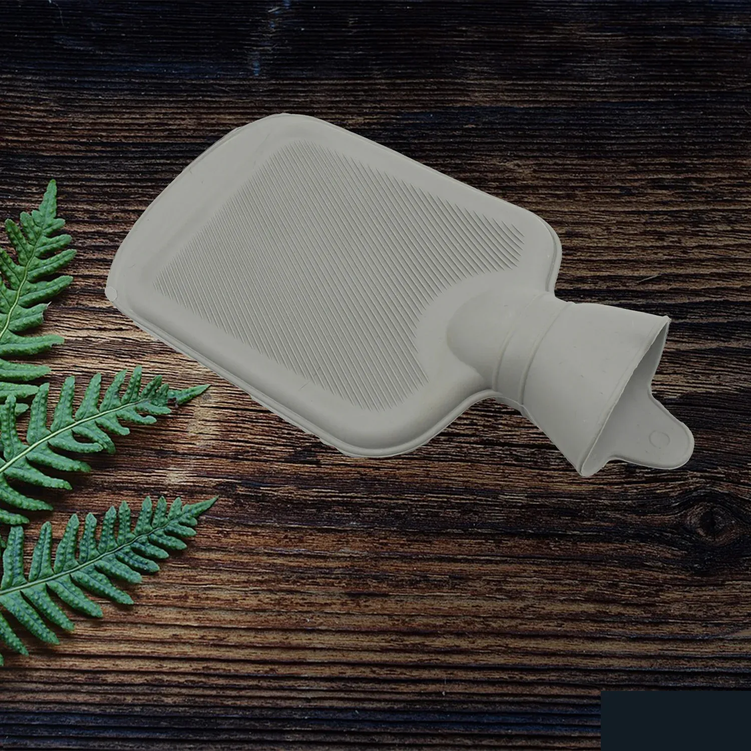 Hot Water Bag – Leak-Proof Relief for Pain & Cramps | Velvet Wellness - Detailed Feature View 10