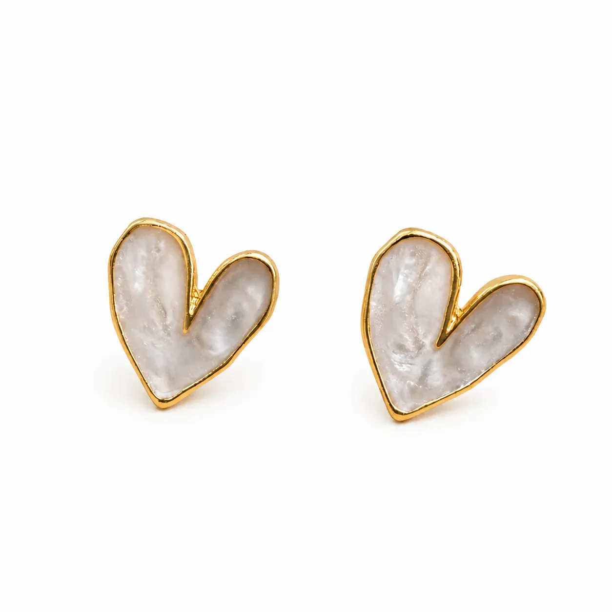 Elegant Pearl Heart Stud Earrings for Women Gold-Toned Minimal Earrings. - Detailed Feature View 4