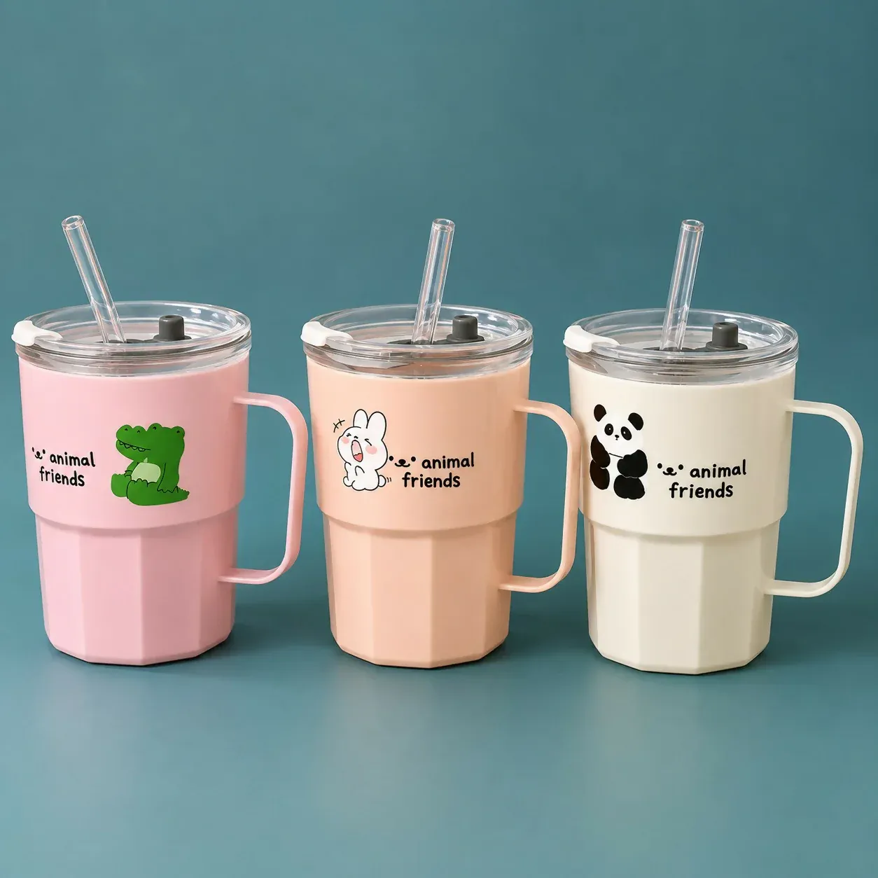 Animal Friends Glass Tumbler – Cute Animal Print with Straw - Detailed Feature View 3