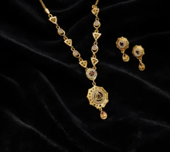 Stunning Necklace Set for Every Occasion with Beautiful Statement Design