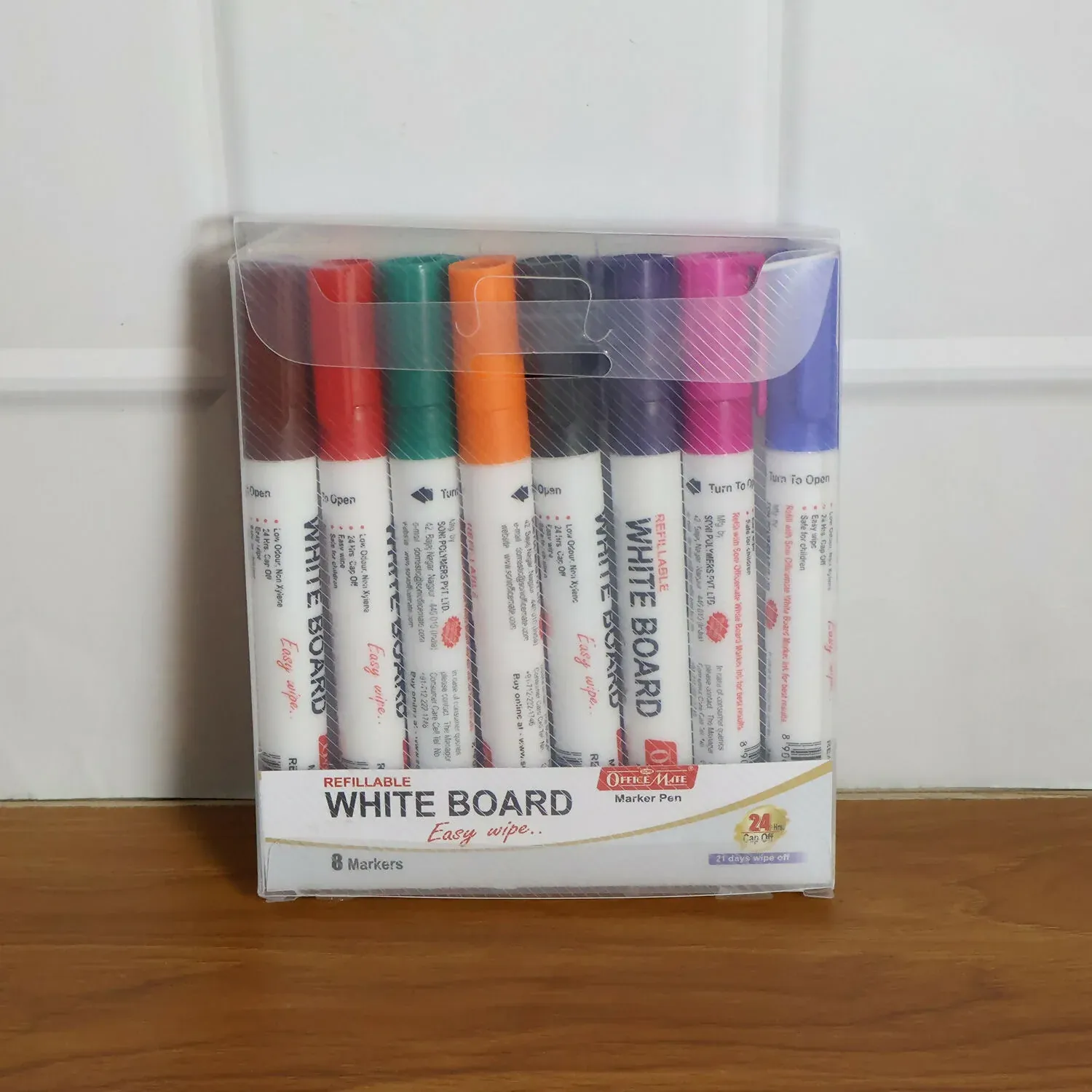 Whiteboard Marker Set – 8 Vibrant Refillable Colours - Detailed Feature View 6