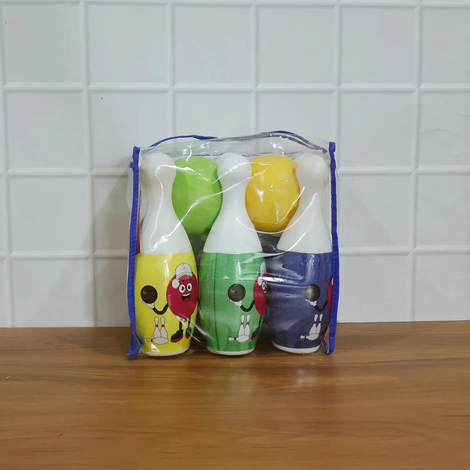 Kids Bowling Set with 6 Colorful Pins and 2 Balls (1 Set) - Detailed Feature View 7